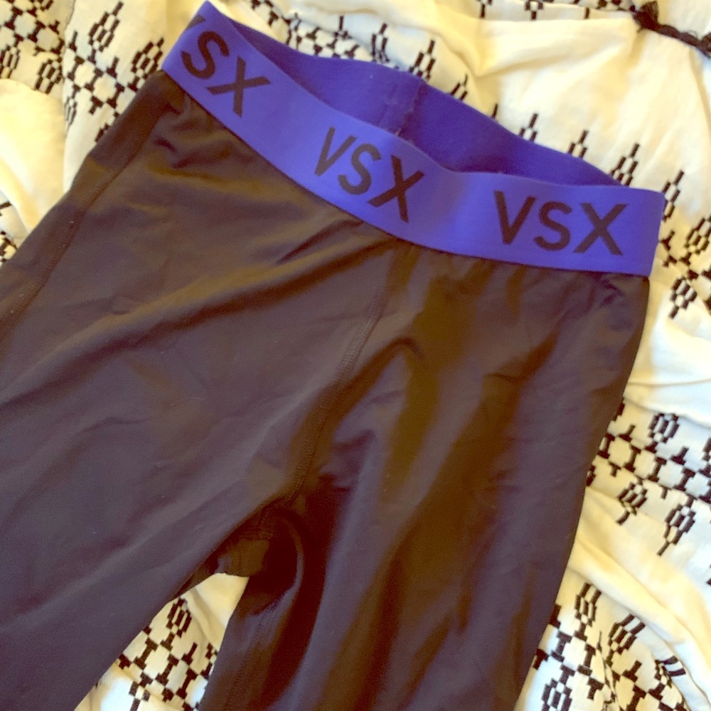 Victoria’s Secret sport leggings